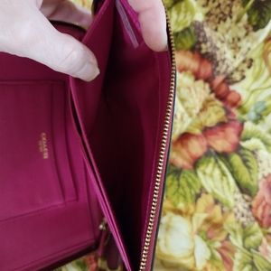 Beautiful coach wallet
